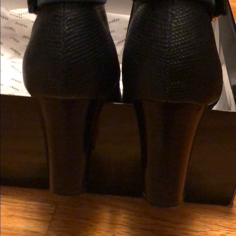 Booties - Picture 4 of 6